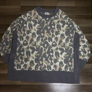 BKE Leopard Print Knit Pullover Sweater Cotton Blend Gray Beige Women's Size L